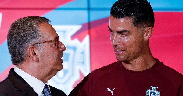 XX88 cược thể thao: Ronaldo nhận lời nhắn đặc biệt từ Tổng thống Bồ Đào Nha trước World Cup 2026 - hình ảnh - playxx88.com XX88 cược thể thao: Ronaldo nhận lời nhắn đặc biệt từ Tổng thống Bồ Đào Nha trước World Cup 2026 - hình ảnh - playxx88.com