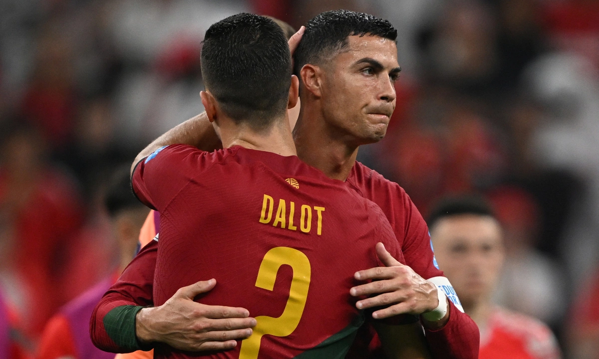Diogo Dalot Bộc Bạch Về Ronaldo: Huyền Thoại Vẫn Run Rẩy Trước Trận Đấu Lớn - hình ảnh - playxx88.com Diogo Dalot Bộc Bạch Về Ronaldo: Huyền Thoại Vẫn Run Rẩy Trước Trận Đấu Lớn - hình ảnh - playxx88.com