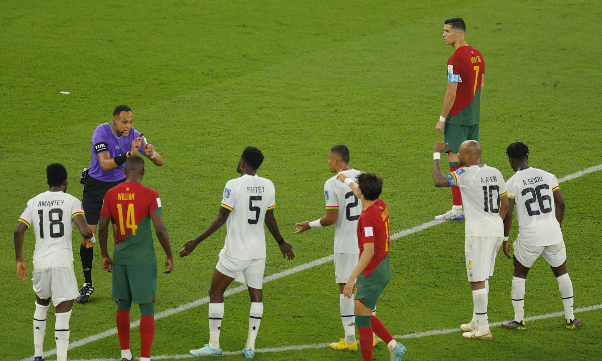 Vì sao World Cup lại là sự kiện lớn nhất hành tinh và cơ hội trải nghiệm XX88 cược bóng đá đỉnh cao? - hình ảnh - playxx88.com Vì sao World Cup lại là sự kiện lớn nhất hành tinh và cơ hội trải nghiệm XX88 cược bóng đá đỉnh cao? - hình ảnh - playxx88.com