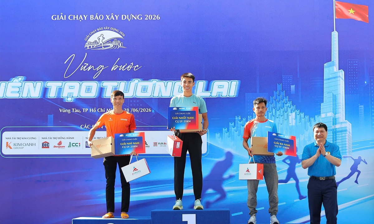 Anh Khôi và Lê Thị Hà chinh phục giải chạy Báo Xây dựng 2026 tại Vũng Tàu - hình ảnh - playxx88.com Anh Khôi và Lê Thị Hà chinh phục giải chạy Báo Xây dựng 2026 tại Vũng Tàu - hình ảnh - playxx88.com