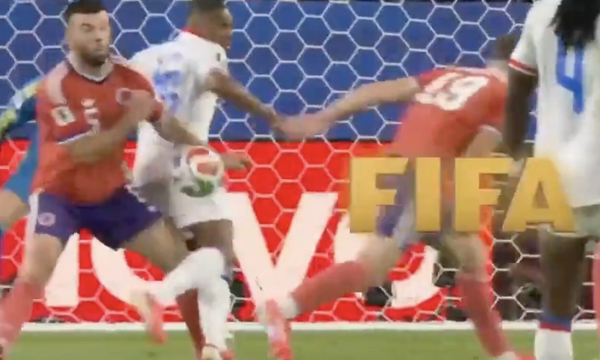 VAR gây tranh cãi khi Scotland thắng Haiti ở World Cup 2026 - hình ảnh - playxx88.com VAR gây tranh cãi khi Scotland thắng Haiti ở World Cup 2026 - hình ảnh - playxx88.com