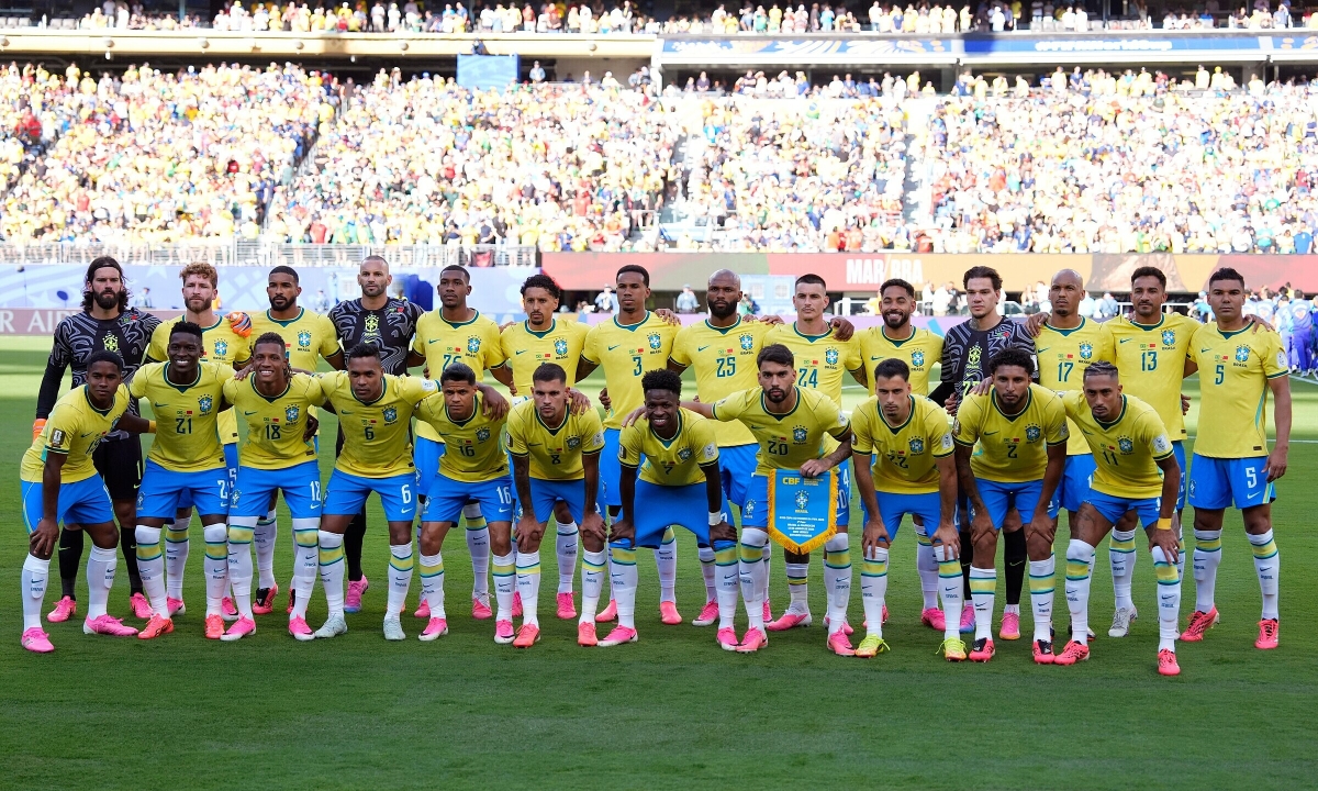 Vì sao cầu thủ World Cup 2026 đồng loạt đi giày hồng và điều đó liên quan gì đến XX88? - hình ảnh - playxx88.com Vì sao cầu thủ World Cup 2026 đồng loạt đi giày hồng và điều đó liên quan gì đến XX88? - hình ảnh - playxx88.com