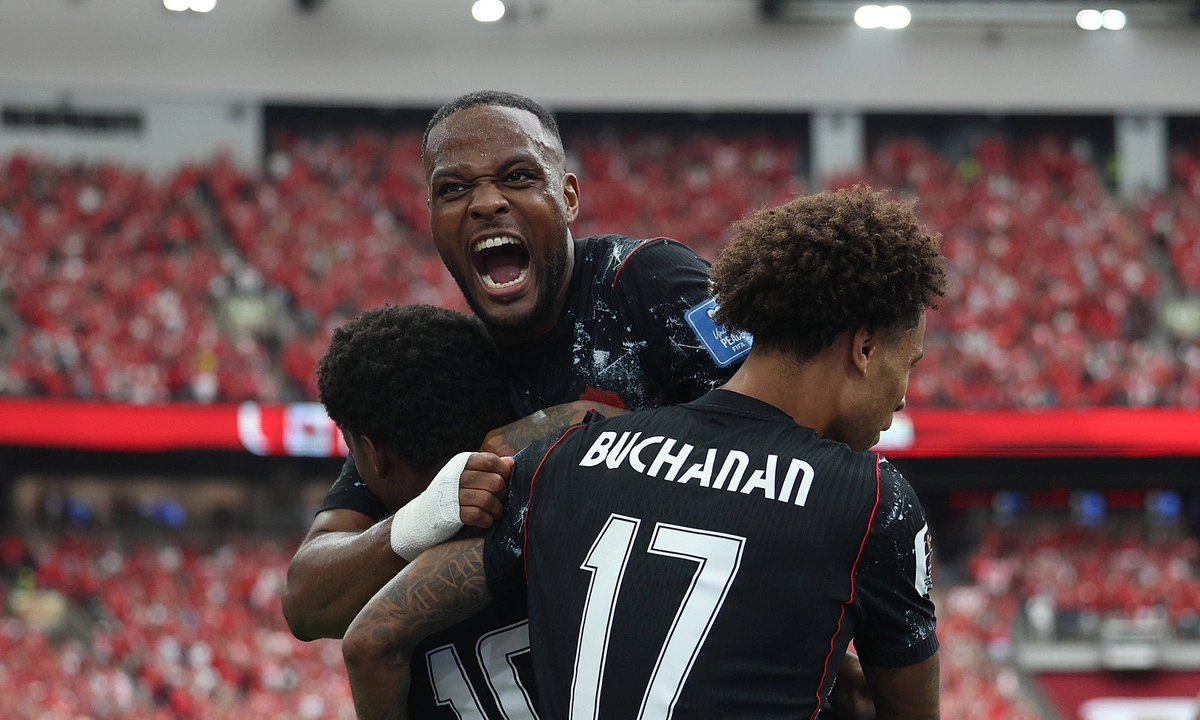 Qatar bị đuổi hai cầu thủ, thua Canada 0-6 ở World Cup 2026 - hình ảnh - playxx88.com Qatar bị đuổi hai cầu thủ, thua Canada 0-6 ở World Cup 2026 - hình ảnh - playxx88.com