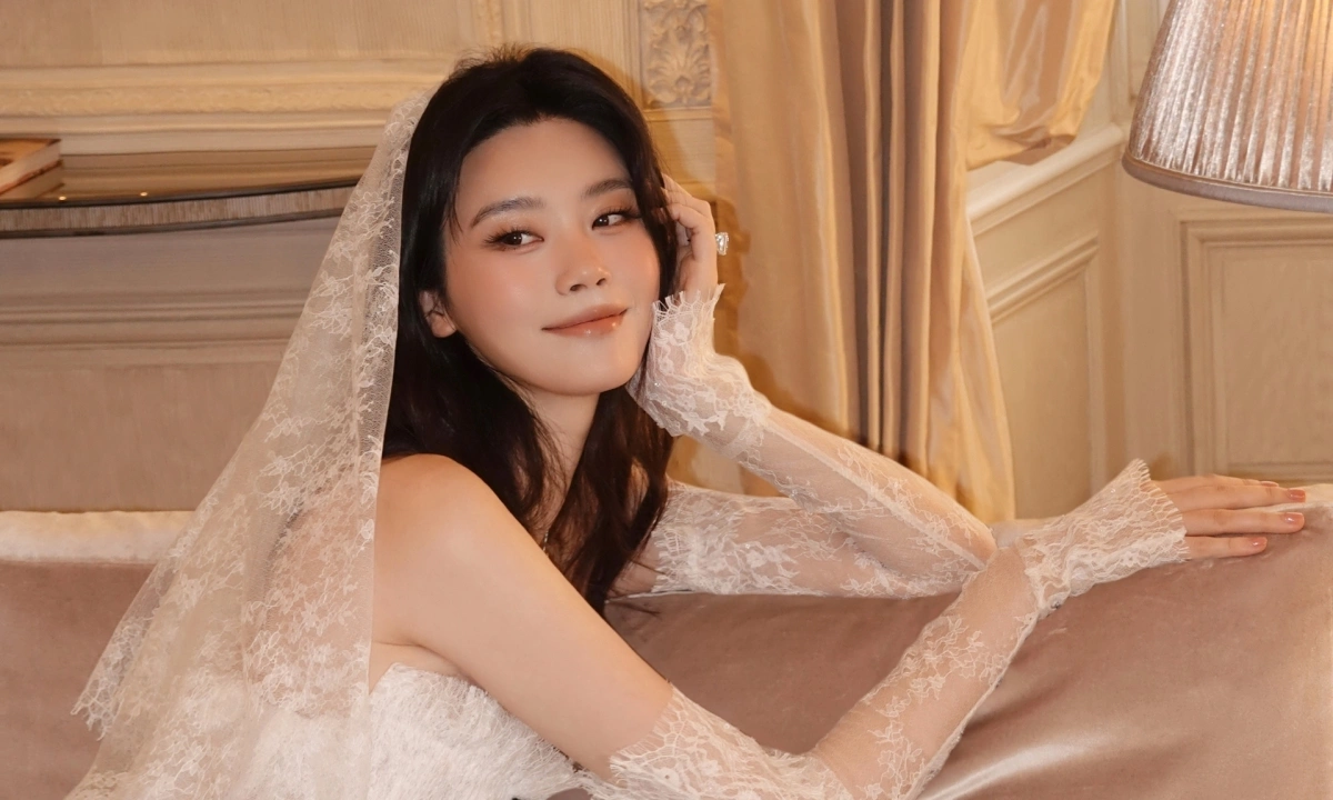Hề Mộng Dao lộng lẫy trong váy cưới thiết kế Việt, thu hút giới giải trí châu Á - hình ảnh - playxx88.com Hề Mộng Dao lộng lẫy trong váy cưới thiết kế Việt, thu hút giới giải trí châu Á - hình ảnh - playxx88.com