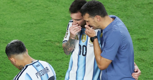 Scaloni đáp trả HLV Ancelotti khi chê Argentina ‘đá chậm’, tiết lộ Messi rất ổn: góc nhìn mới cho người chơi Việt - hình ảnh - playxx88.com Scaloni đáp trả HLV Ancelotti khi chê Argentina ‘đá chậm’, tiết lộ Messi rất ổn: góc nhìn mới cho người chơi Việt - hình ảnh - playxx88.com