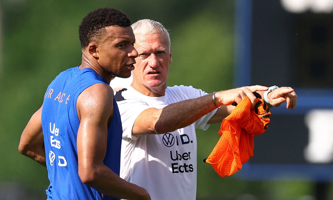 Deschamps: ‘Sự nổi tiếng không làm Mbappe thay đổi’: góc nhìn mới cho người chơi Việt - hình ảnh - playxx88.com