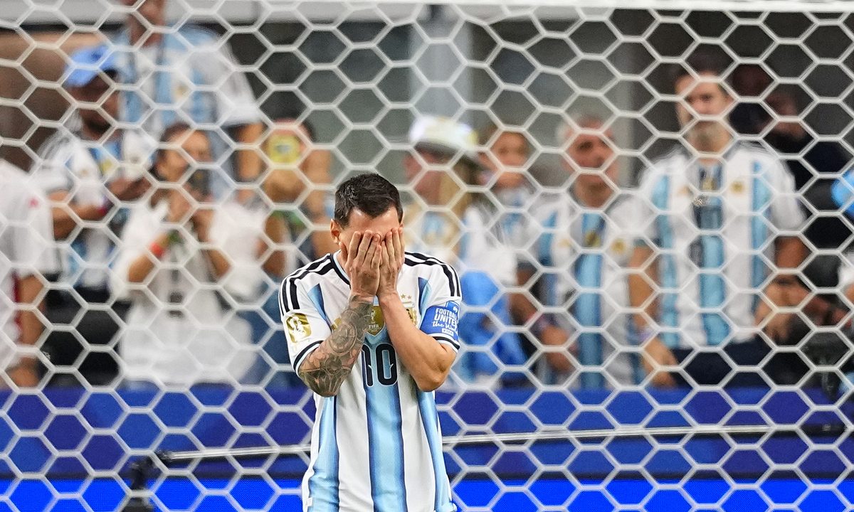 Messi sút hỏng phạt đền nhiều nhất lịch sử World Cup: Cú đá định mệnh và góc nhìn từ XX88 - hình ảnh - playxx88.com Messi sút hỏng phạt đền nhiều nhất lịch sử World Cup: Cú đá định mệnh và góc nhìn từ XX88 - hình ảnh - playxx88.com
