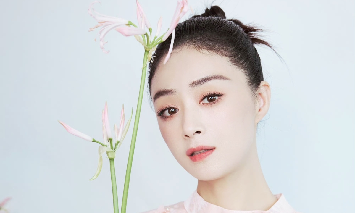 XX88 hỗ trợ 24/7: Phong cách thời trang quyến rũ của Tưởng Hân trong ‘Thiên long bát bộ’ - hình ảnh - playxx88.com XX88 hỗ trợ 24/7: Phong cách thời trang quyến rũ của Tưởng Hân trong ‘Thiên long bát bộ’ - hình ảnh - playxx88.com