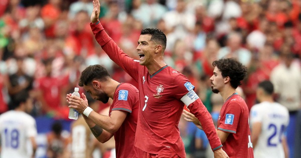 ‘Phù thủy’ Ghana tiên đoán Ronaldo vô địch World Cup, mở khóa cho Harry Kane ghi bàn - hình ảnh - playxx88.com ‘Phù thủy’ Ghana tiên đoán Ronaldo vô địch World Cup, mở khóa cho Harry Kane ghi bàn - hình ảnh - playxx88.com