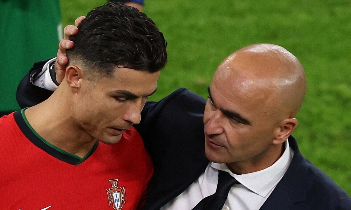 Shearer: ‘HLV Bồ Đào Nha không dám thay Ronaldo’ - hình ảnh - playxx88.com
