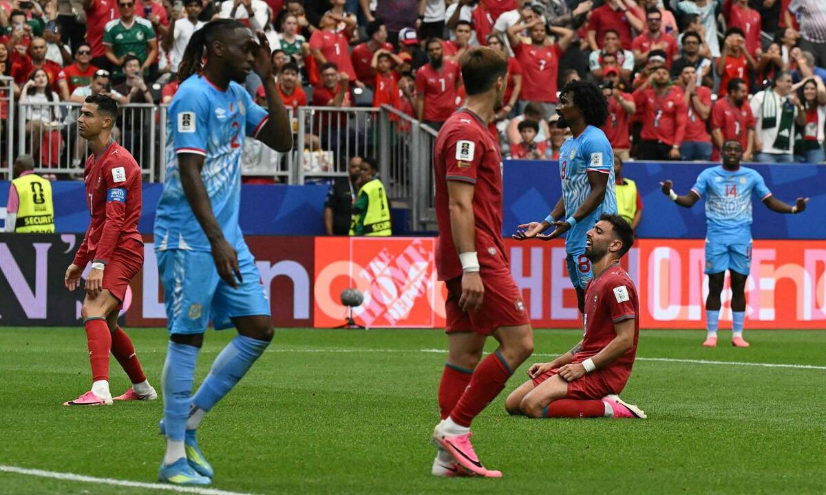 Henry: ‘Bồ Đào Nha lỡ bàn thắng vì Ronaldo ham sút’ - hình ảnh - playxx88.com Henry: ‘Bồ Đào Nha lỡ bàn thắng vì Ronaldo ham sút’ - hình ảnh - playxx88.com