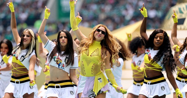 Shakira nhảy múa ăn mừng khi Colombia có vé đi tiếp, vì sao Ronaldo phải lo? - hình ảnh - playxx88.com Shakira nhảy múa ăn mừng khi Colombia có vé đi tiếp, vì sao Ronaldo phải lo? - hình ảnh - playxx88.com