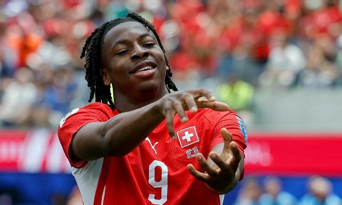 Tiền vệ 20 tuổi Johan Manzambi lập kỷ lục World Cup trong chiến thắng của Thụy Sĩ - hình ảnh - playxx88.com Tiền vệ 20 tuổi Johan Manzambi lập kỷ lục World Cup trong chiến thắng của Thụy Sĩ - hình ảnh - playxx88.com