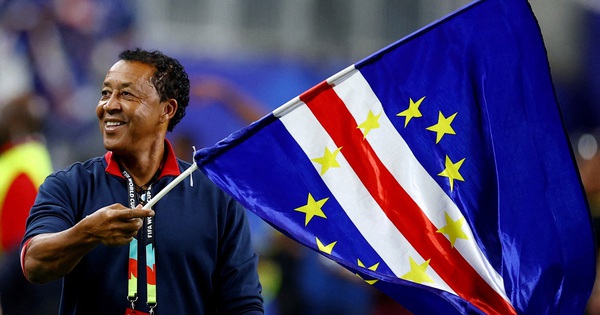 HLV Cabo Verde xúc động chia tay World Cup, dành lời khen đặc biệt cho Argentina - hình ảnh - playxx88.com HLV Cabo Verde xúc động chia tay World Cup, dành lời khen đặc biệt cho Argentina - hình ảnh - playxx88.com