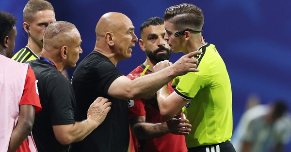 HLV Ai Cập tố FIFA thiên vị Argentina, nghi vấn Messi được ưu ái tại World Cup 2026 - hình ảnh - playxx88.com HLV Ai Cập tố FIFA thiên vị Argentina, nghi vấn Messi được ưu ái tại World Cup 2026 - hình ảnh - playxx88.com
