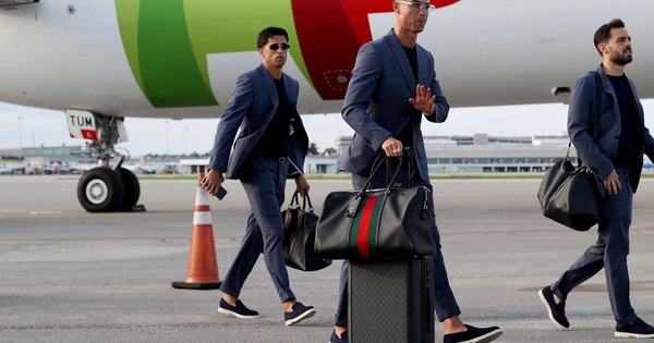 Cristiano Ronaldo bị chấm 0 điểm về thời trang tại World Cup 2026 – Cơ hội cho fan cá cược thể thao trực tuyến - hình ảnh - playxx88.com Cristiano Ronaldo bị chấm 0 điểm về thời trang tại World Cup 2026 – Cơ hội cho fan cá cược thể thao trực tuyến - hình ảnh - playxx88.com
