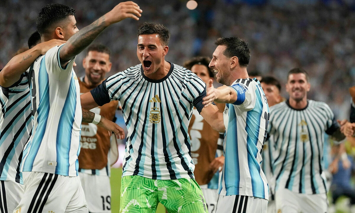 Khuyến mãi XX88: Argentina thắng nghẹt thở Cape Verde nhờ Messi, fan cược thể thao ăn lớn - hình ảnh - playxx88.com Khuyến mãi XX88: Argentina thắng nghẹt thở Cape Verde nhờ Messi, fan cược thể thao ăn lớn - hình ảnh - playxx88.com